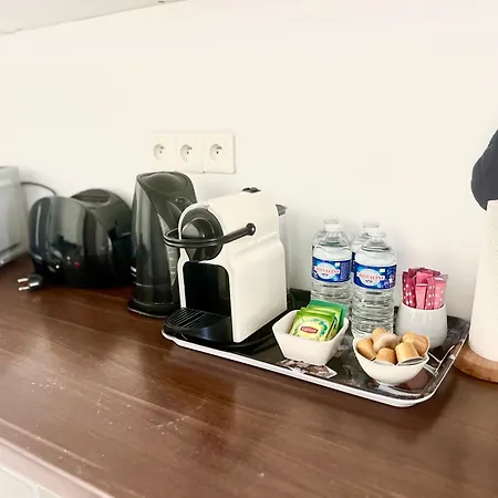 Apartment Old Antibes, One Bed App, In Front Of The Port! *