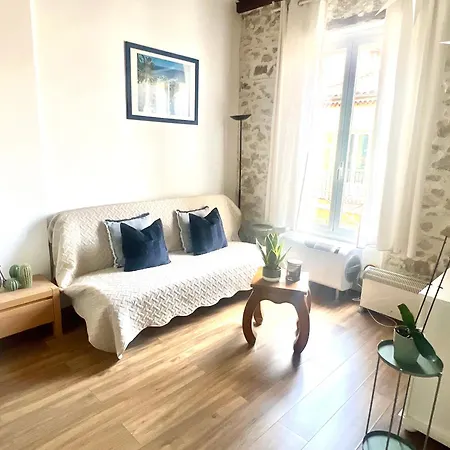 Διαμέρισμα Old Antibes, One Bed App, In Front Of The Port! Αντίμπ